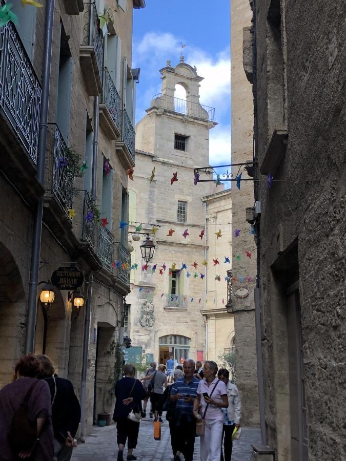 Val des Bruyères: Pézenas Gîte with Terrace and Private Parking Neffies Exterior photo